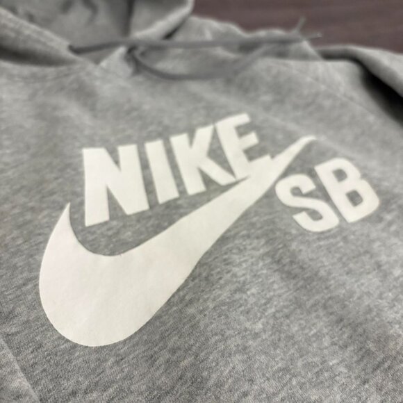 (US M Medium) **DEADSTOCK** Nike SB Skateboarding Hoodie Grey - Picture 3 of 4